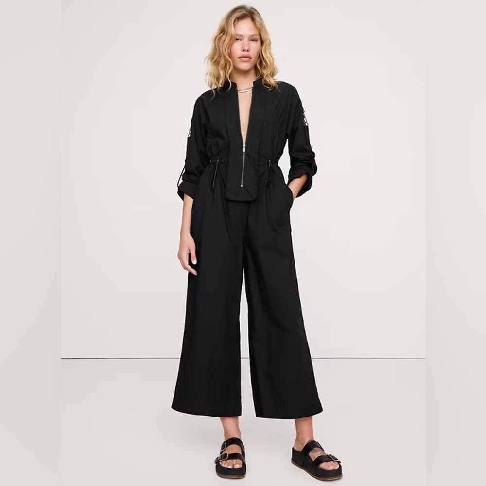 NEW! Banana Republic Black Cotton Poplin Zip Utility Cropped Jumpsuit 🫙